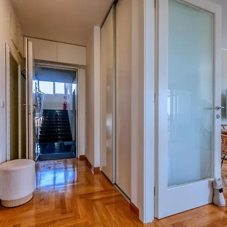 Apartment Mashadreamhome